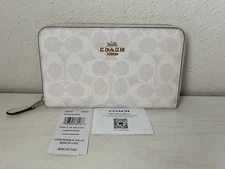 NWT Coach Medium ID Zip Wallet Signature Canvas Leather Chalk White CW781