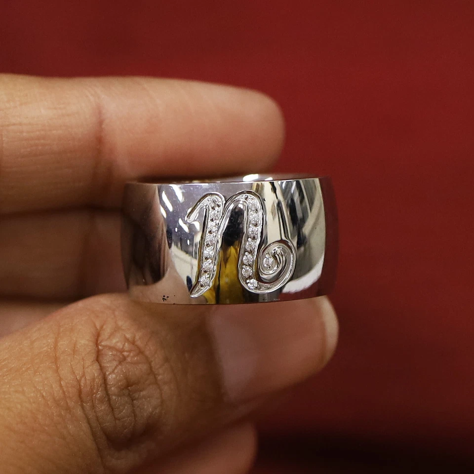 Anillo banda inicial pavé U acero inoxidable QVC por diseño talla 9 Foto 4 de 4