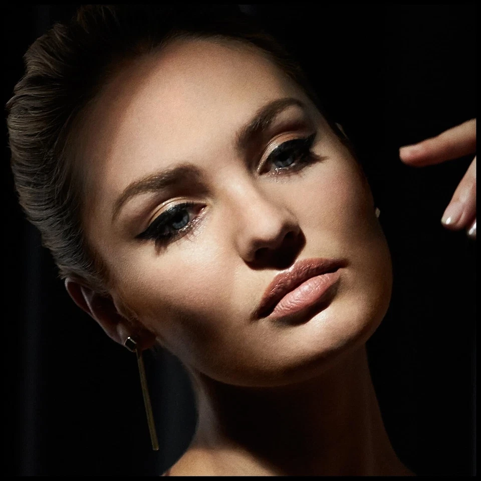 Max Factor Masterpiece Nude Eyeshadow Palette - 06 Skylights - Image 3 of 3