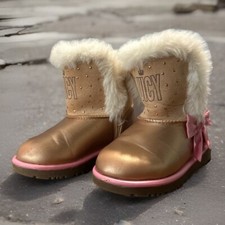 Juicy By Juicy Couture Lil Perris Toddler Gold Boots Size 8