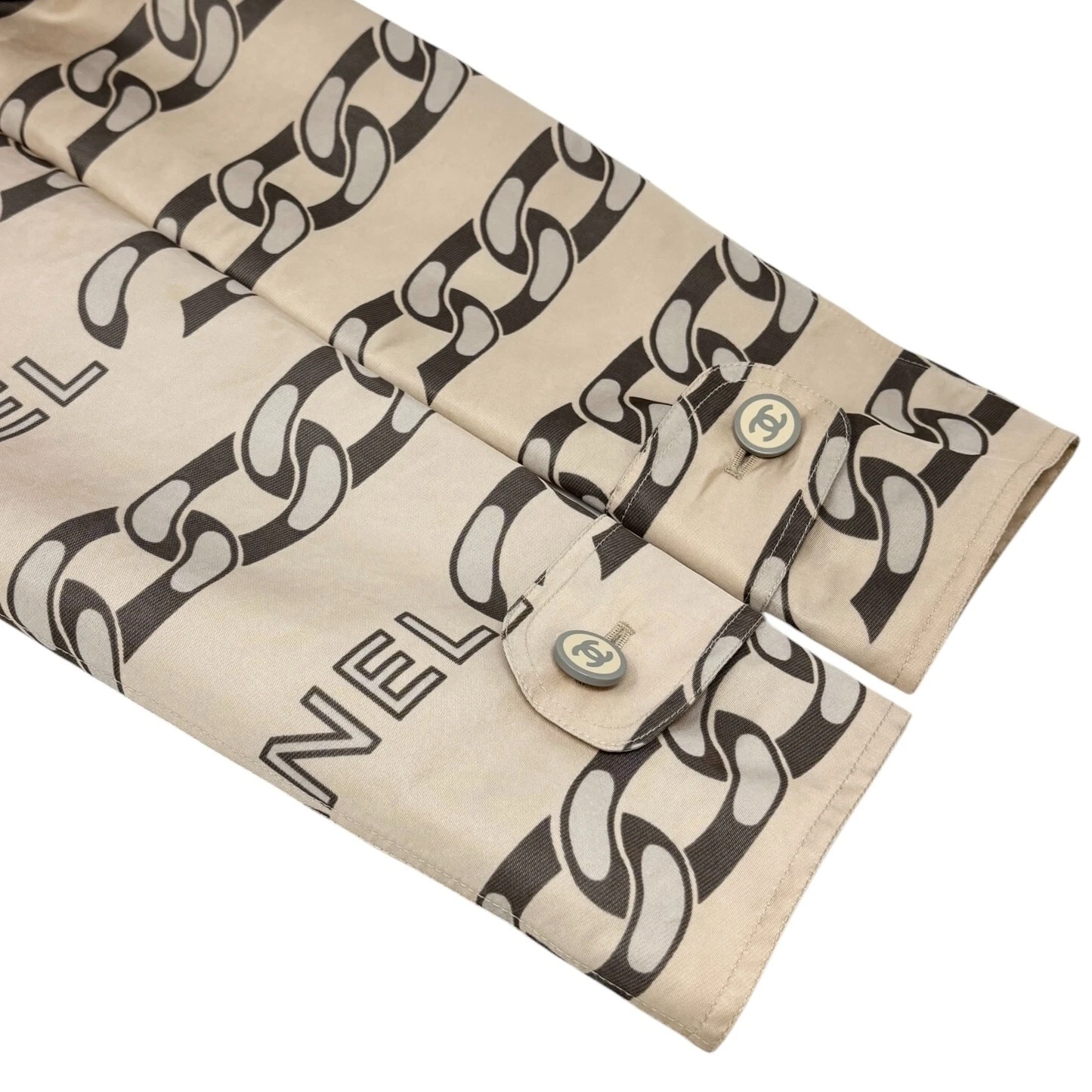 Cappotto medio CHANEL vintage 01A CC logo #38 giacca lunga poliestere bottoni panna