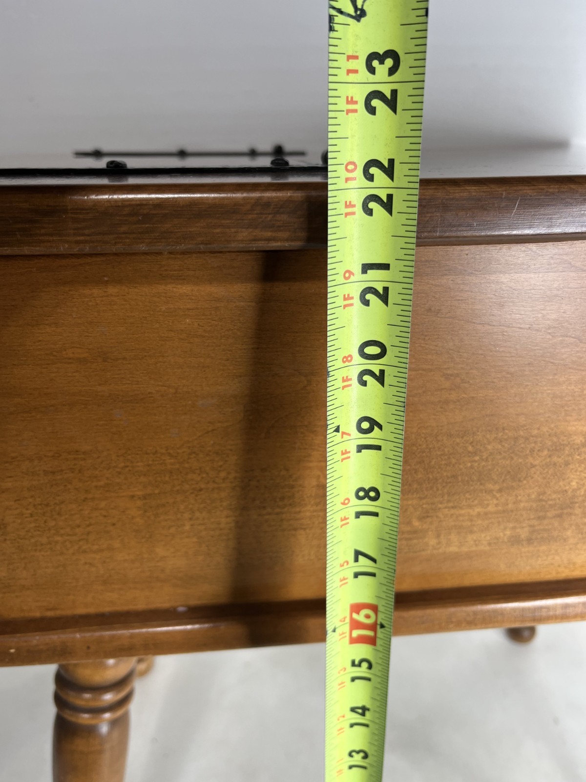 Vintage Ethan Allen Early American Solid Maple Lift Top Sewing Table Dough Box