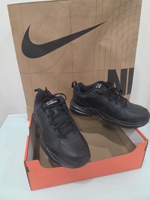 Nike Air Monarch IV Black Low Top Athletic Sneaker 415445-001