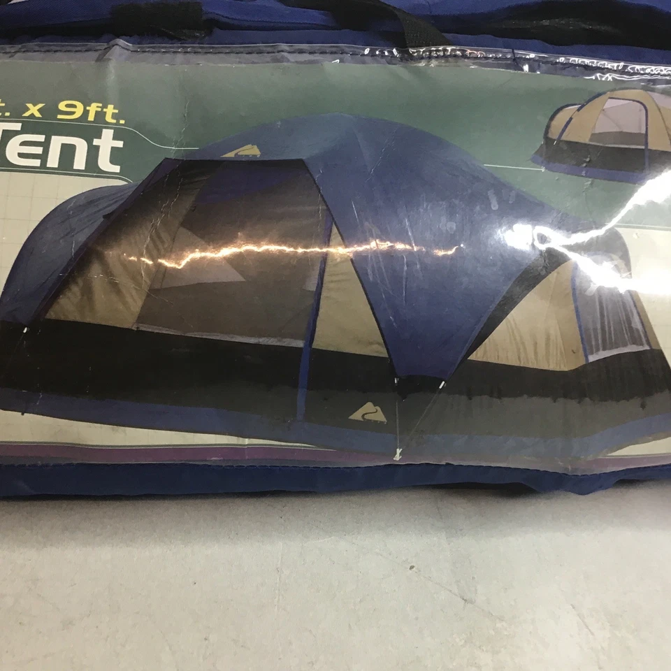 Ozark Trail - 6-Person Family Dome Tent - Roomy - 15ft. X 9ft. - READ - Image 3 of 4