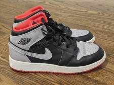 Nike Air Jordan 1 Mid SE Shoes Youth Size 5.5 Shadow Bred DQ8425-006