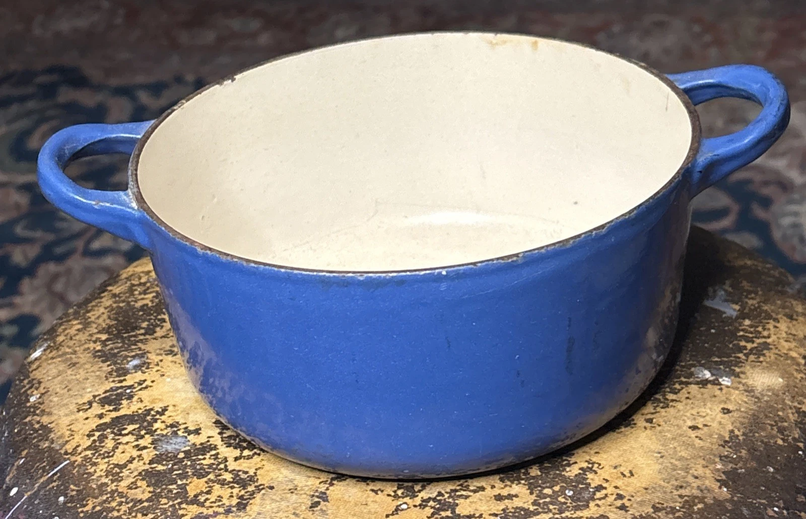 Vintage Le Creuset Cast Iron Blue Enamel Dutch Oven 2qt “B” Pot No Lid 70s
Opens in a new window or 