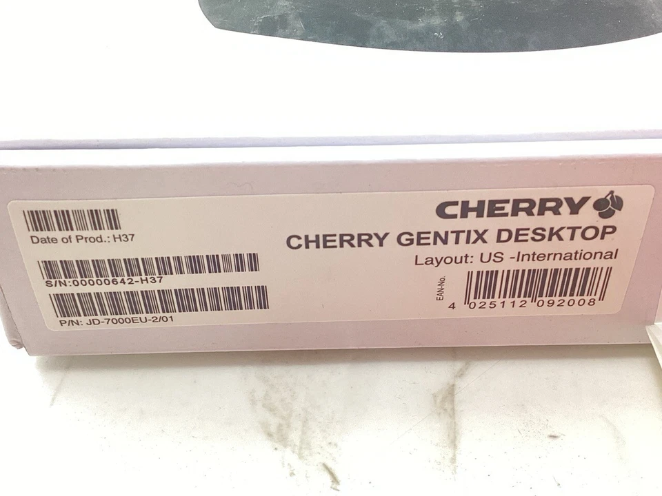 CHERRY GENTIX Wireless Keyboard & Mouse Combo - US w/ Euro Symbols - JD-7000EU-2 - Image 3 of 3