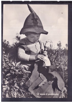 Cartolina Bambino con Cappello Alpino il Sacco è Preparato K2863