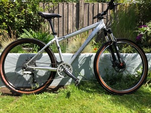 specialized rockhopper medium