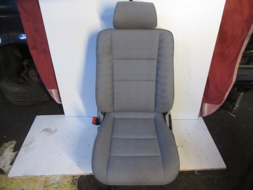 Sitz Fahrersitz Vorne Links Stoff Kopflehne Mercedes W202 C-Klasse A2029180930