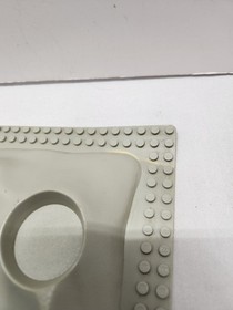 Lego Classic Space 483 Alpha 1 Rocket Base - 100% Complete w/ Manual & Minifigs