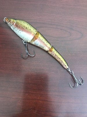 LONG CASTING,TROLLING FISHING LURE 6 IN 1.5 OZ RAINBOW TROUT LUCKY CATCH