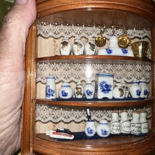 Reutter Apotheke Germany Miniatures Shadow Box pharmacy  