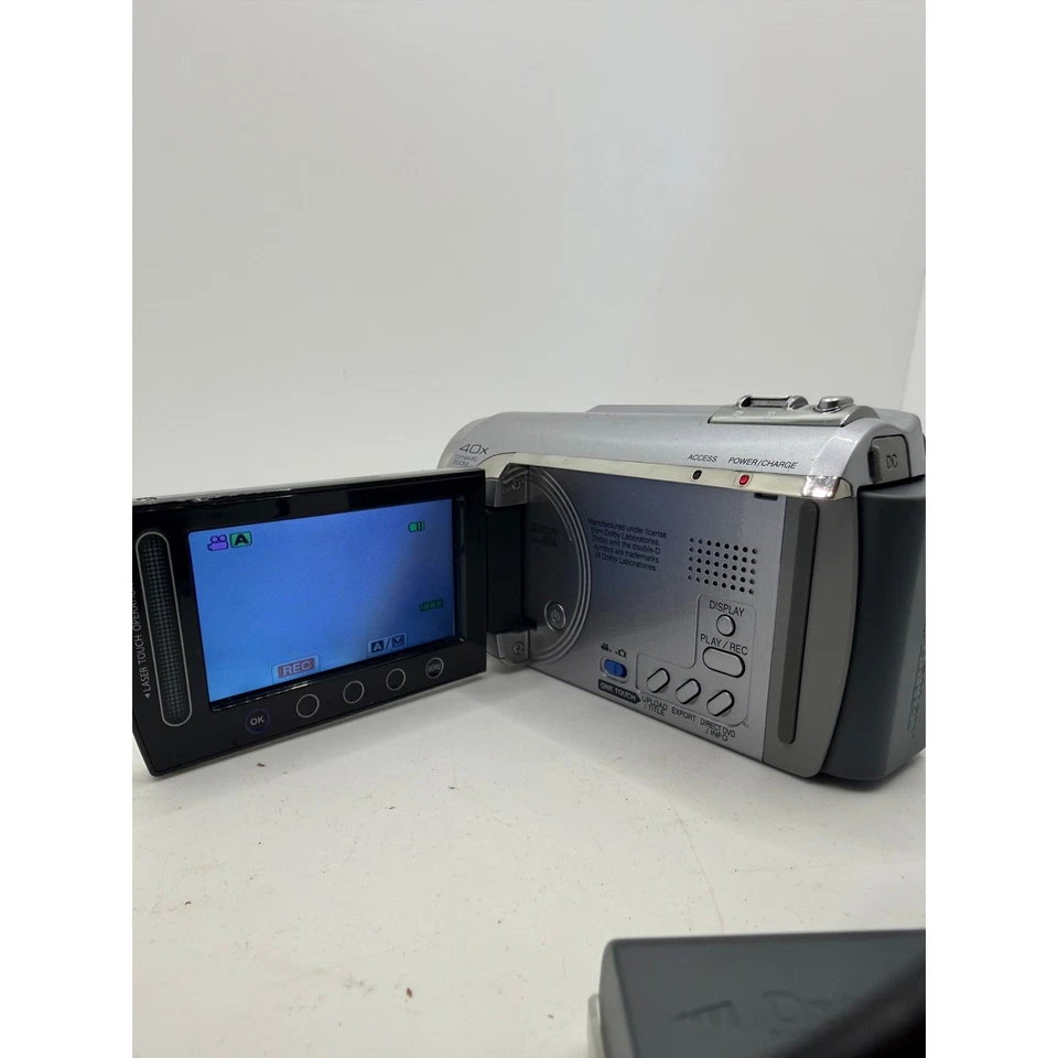 JVC Everio GZ MG630SU Silver 60GB Hard Drive Camcorder with Battery Charger - Image 2 of 4
