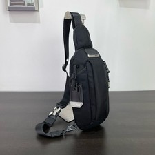 Borsa a tracolla TUMI ALPHA BRAVO Esports Pro Sling nera prodotti outlet