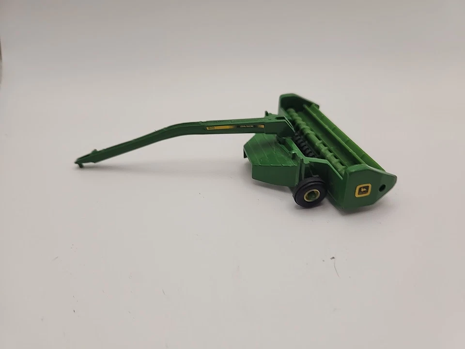 Acondicionador cortacésped ERTL 1/64 John Deere modelo 1600 - Dyersville, Iowa EE. UU. Foto 3 de 4