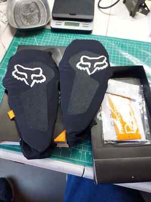 Fox Racing Enduro D3O Knee Guard - Black S