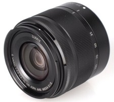 Panasonic Lumix G Vario 35-100mm f4-5.6 ASPH. Mega O.I.S. /Mega S.O.I --- NUOVIS