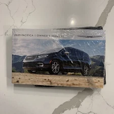2023 Chrysler Pacifica Owners Manual With Case