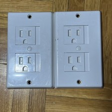 Pack of 2 Child Safety Outlet Covers Safe Easy Sliding