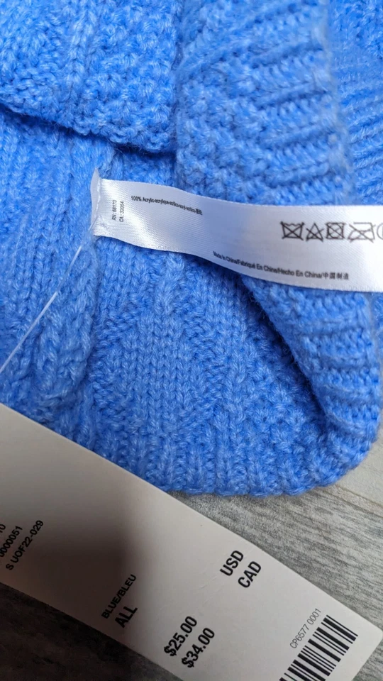 NUEVO CON ETIQUETAS URBAN OUTFITTERS Unisex Azul Lana Pom Gorro Foto 3 de 4