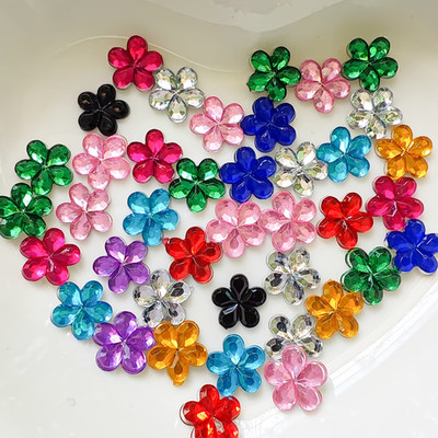 100 lebendige 5-Blätter Acryl Kristall Blume zum Aufkleben Verzierungen 6 mm Handwerk UK