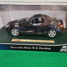 Maisto Special Edition 1:18 Mercedes-Benz SLK Hardtop Diecast Black w/ Case