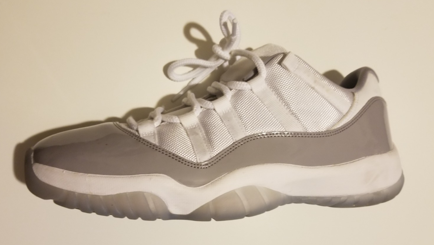 SAOLA Nike Air Jordan Retro 11 sneakers basse grigie taglia 11 AV1287 140 SOLO SCARPA SINISTRA