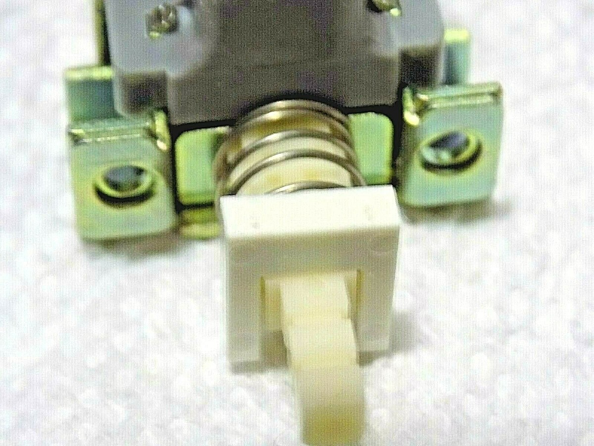 NOS ALPS TV5 SDGA3P TV-5 5A250V push power switch made in