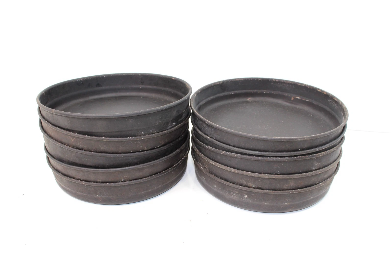 10 - LITTLE CAESARS 12"x 2" Commercial Aluminum Black Pizza Pan Seasoned ROUND
Opens in a new window