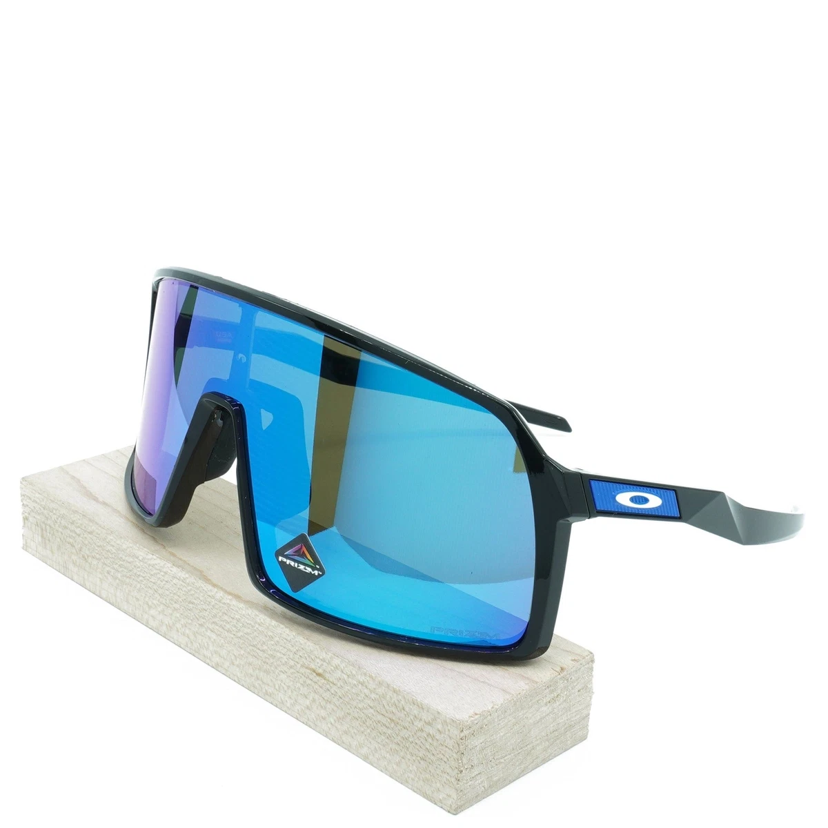 Oakley oo9406 sutro 2025