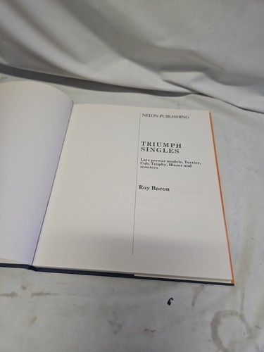 TRIUMPH SINGLES REVISED EDITION ROY BEACON - Foto 5 di 10