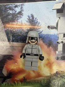 Lego Star wars #7657 AT-ST Complete With Manual
