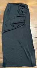 PrettyLittleThing Black slit skirt 10