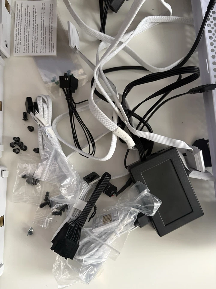 Lian Li Uni Fan SL-INF 120 X5 - Image 2 of 4