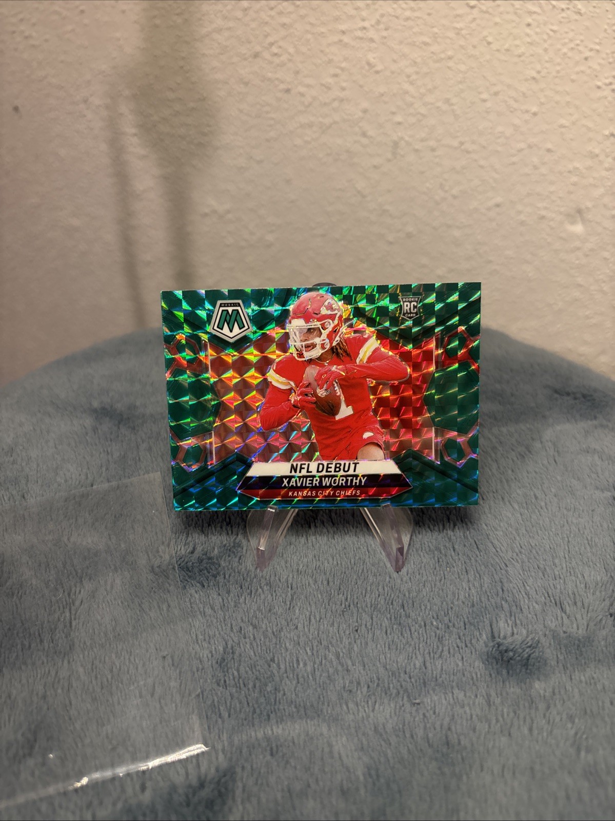 2024 Panini Mosaic - NFL Debut Xavier Worthy #285 Green Mosaic Prizm (RC)