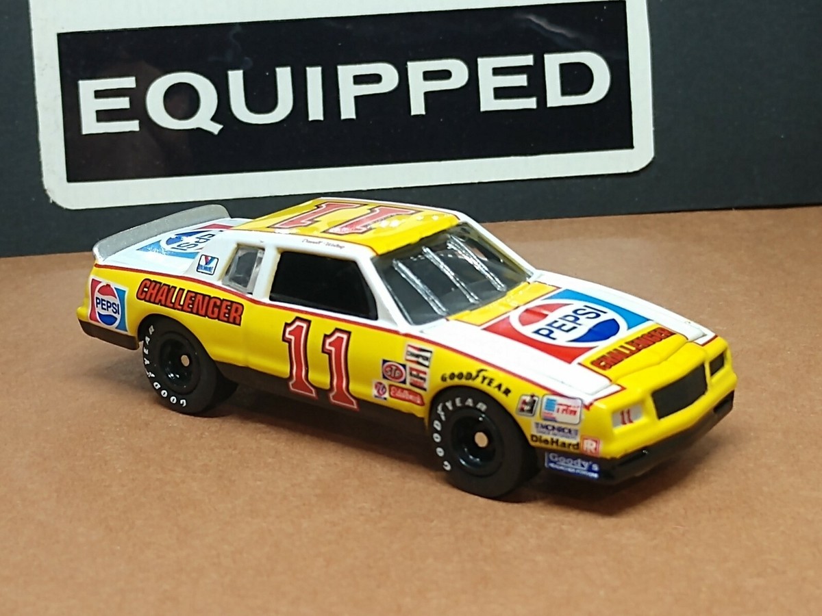 Nascar Legends Darrell Waltrip 1983 83 Monte Carlo Limited