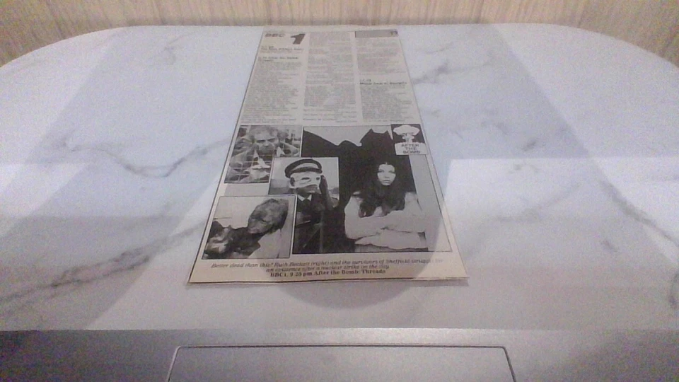 Barry Hines After The Bomb: Threads Nuclear War WW3 BBC tv RADIO TIMES 1985 NM - Image 1 of 1