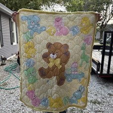 Baby Quilt Yellow Quilt With A Bear 33   44  Baby Quilt
