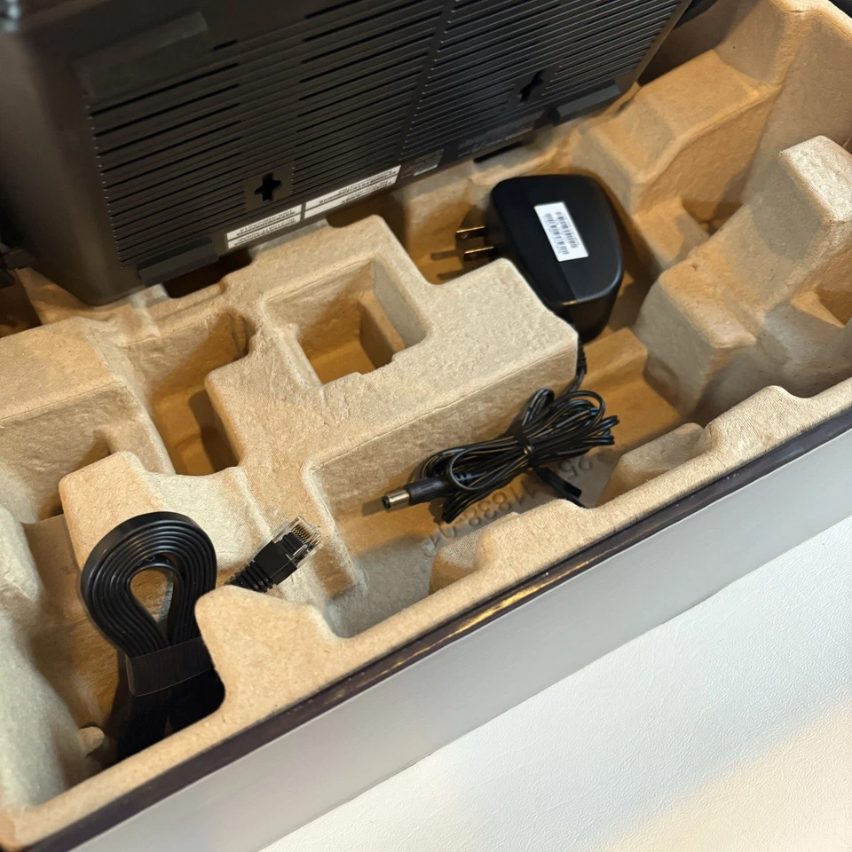 Netgear Nighthawk AX4 4-Stream Dual-Band WiFi 6 Router AX3000 RAX40-100NAS - Image 3 of 4