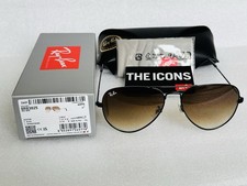 Image of Ray-Ban Aviator Sunglasses RB3025 58mm Black Frame & Brown Gradient Lens 002/51