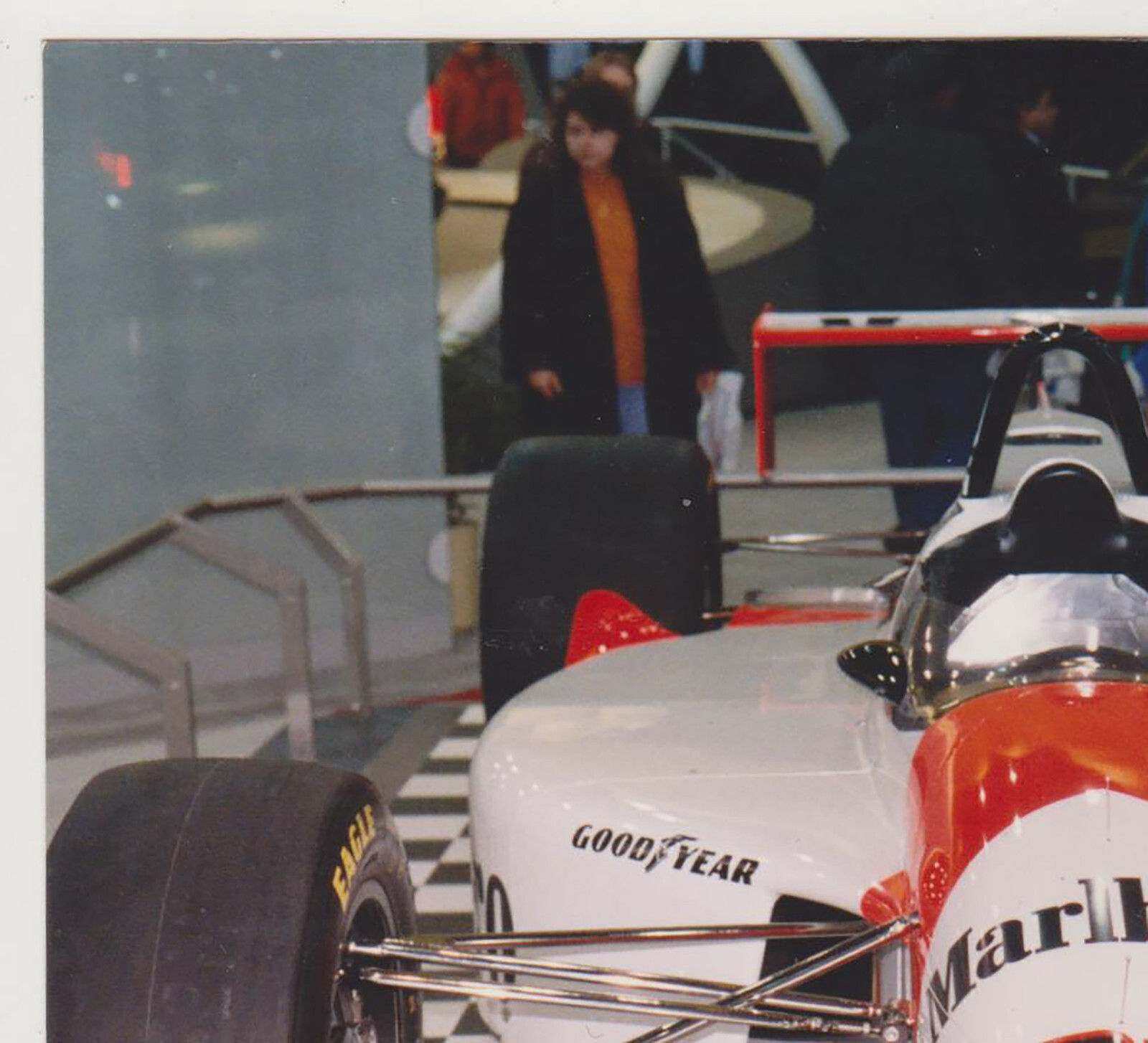 F1 Speed Legends Display Classic Racing Cars Capturing the Spirit of Motorsport