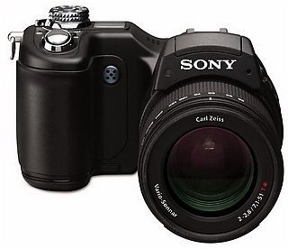 Sony Cyber-Shot DSC-F828 8MP 7X Zoom Super HAD CCD Digital Camera