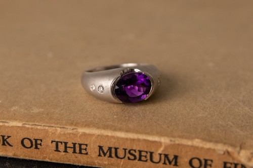 14K Weißgold Amethyst und Diamant Chip Ring, Größe 7 - Bild 2 von 4
