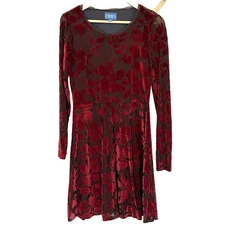 Velvet Burnout Dress Size Medium Simply Vera Wang Red Black Long Sleeve