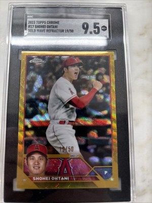 2023 Topps Chrome - Shohei Ohtani #17 Gold Wave Refractor /50