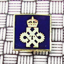 The Queen's Award To Industry Exporting or Tech Innovation Pin Badge 13mm x 13mm