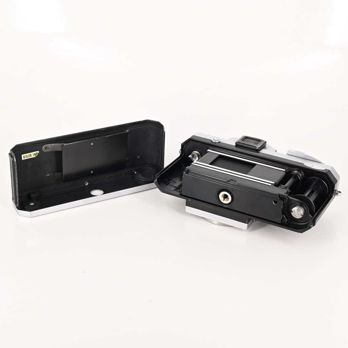 Nikon F Camera w/Standard Eye Level Prism Finder & Motor Base