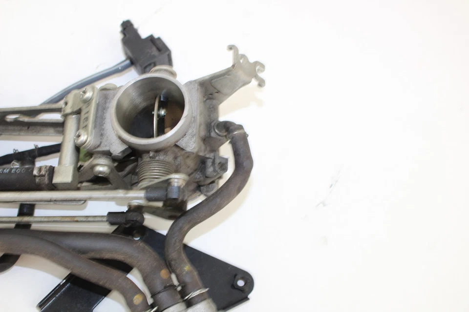 Carrocerías del acelerador 04-11 Suzuki DL650 Vstrom 650 Foto 3 de 4