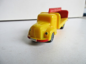 Voitures, camions et fourgons miniatures coca-cola 1:87